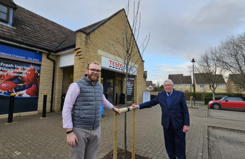 Cllr Thomas Ashby and Cllr Harry Eaglestone on Deer Park estate