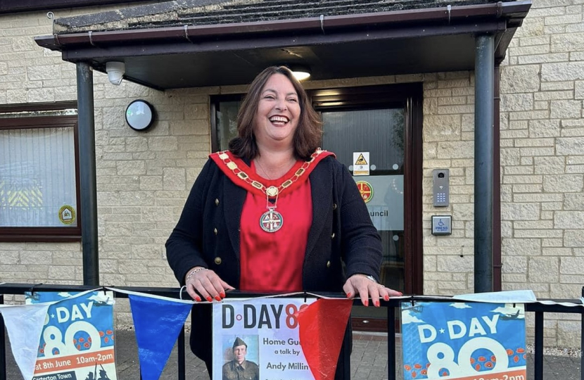 Cllr Michele Mead is the new Carterton Mayor